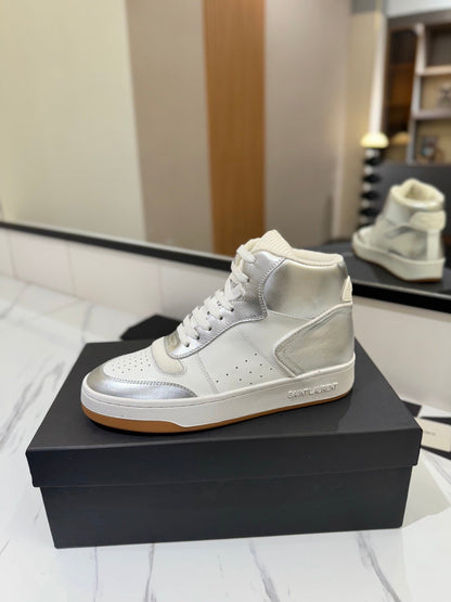 Saint Laurent