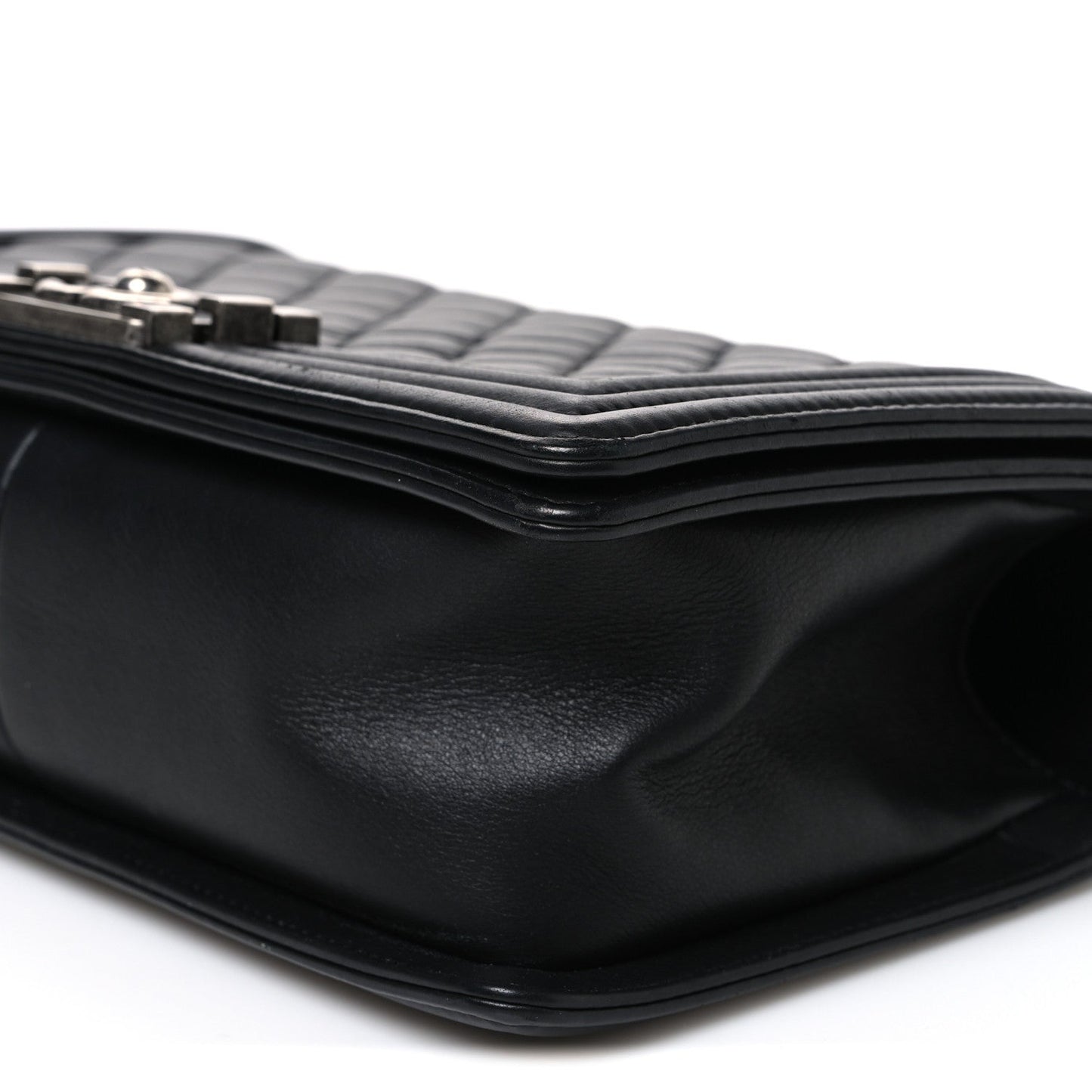 Lambskin Quilted Medium Boy Flap Black