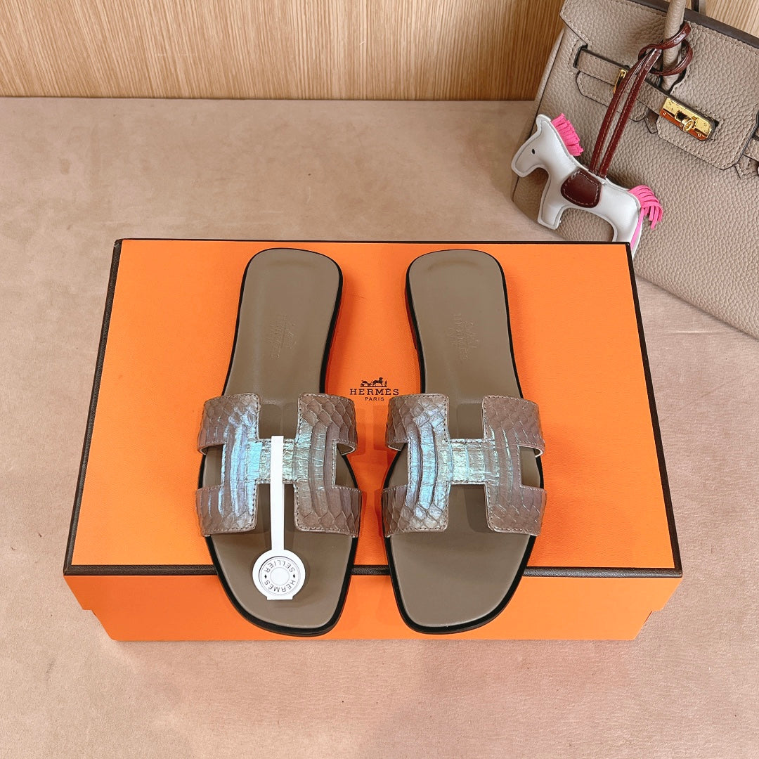 Hermès