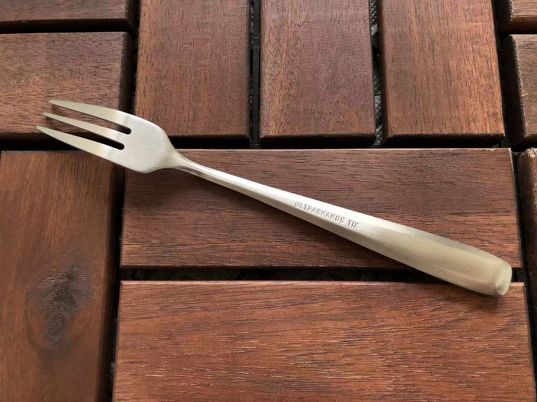 （Food-grade stainless steel material） CUTLERY