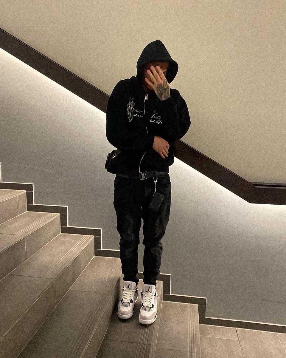 JORDAN 4 Retro Military Black