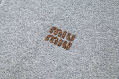 SUDADERA MlU MlU