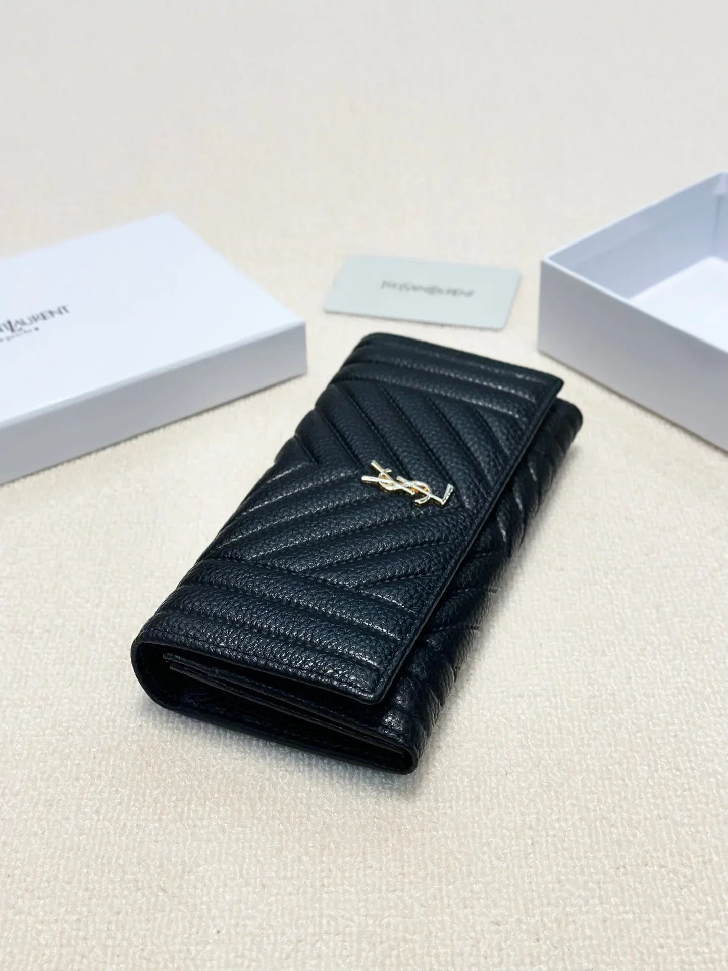 Saint Laurent