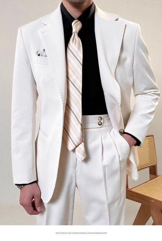 TRAJE