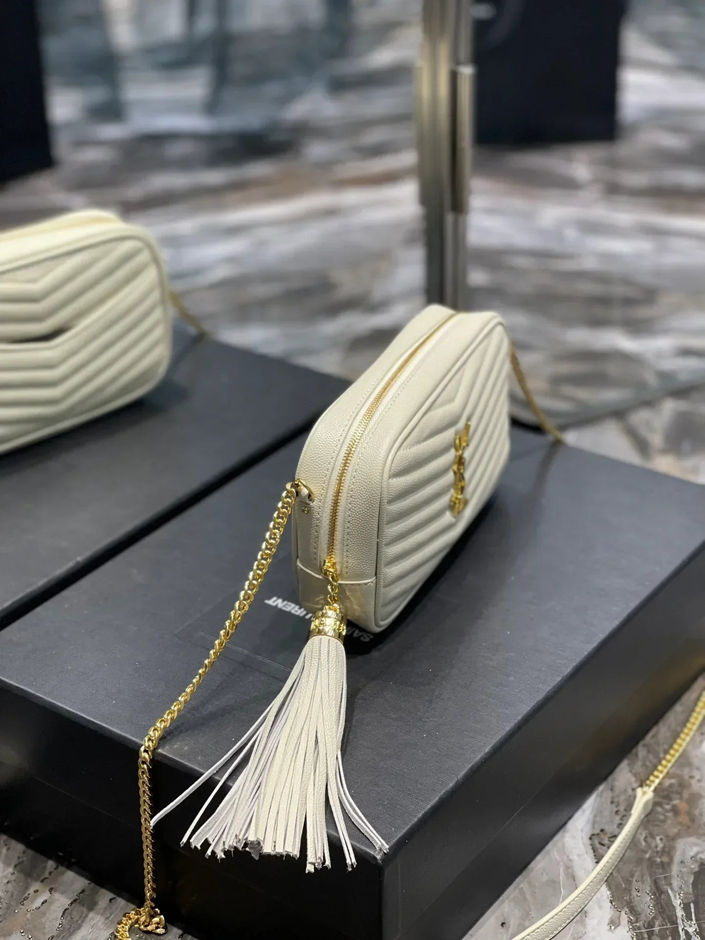 Saint Laurent