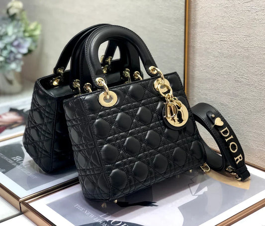 DIOR