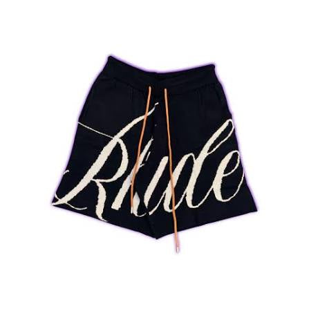 PANTALON CORTO