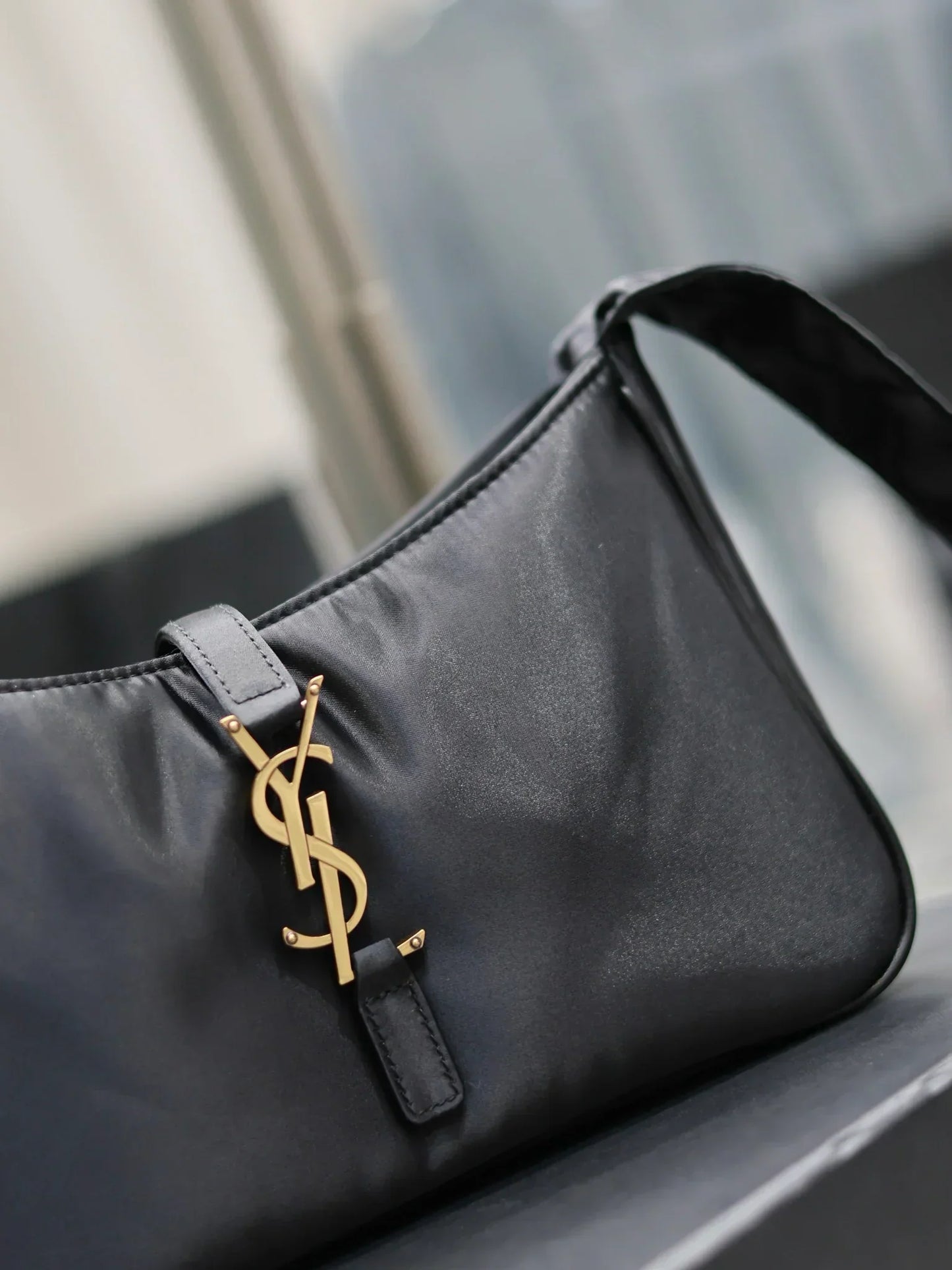Saint Laurent