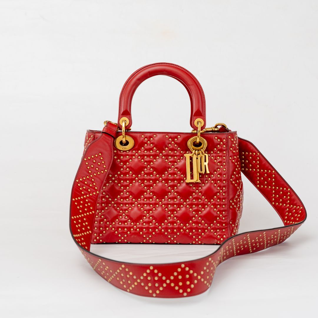 DIOR