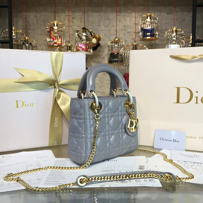 DIOR