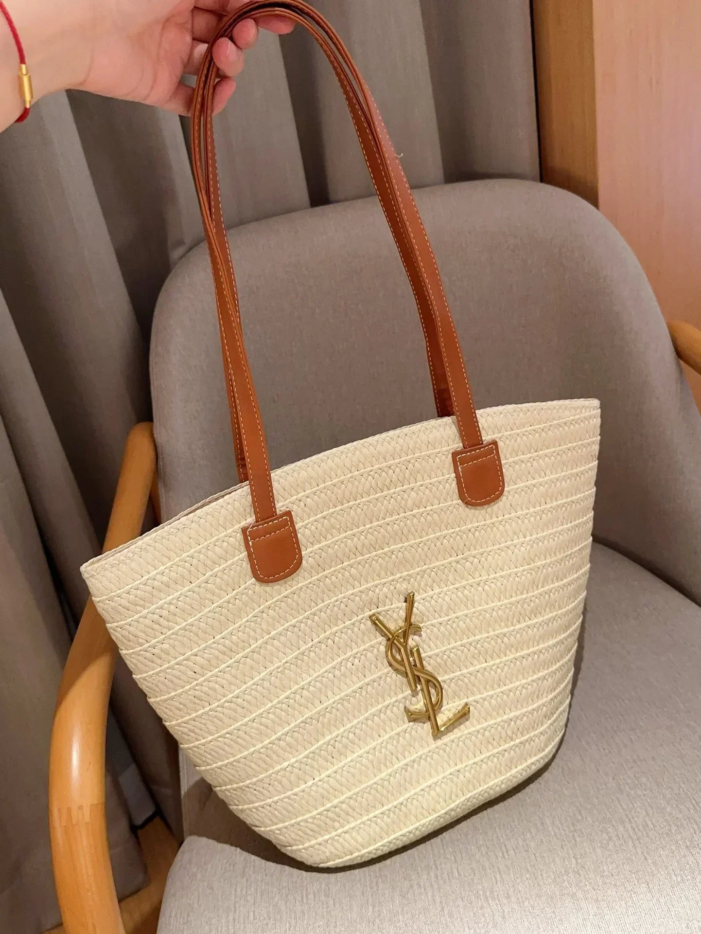 Saint Laurent