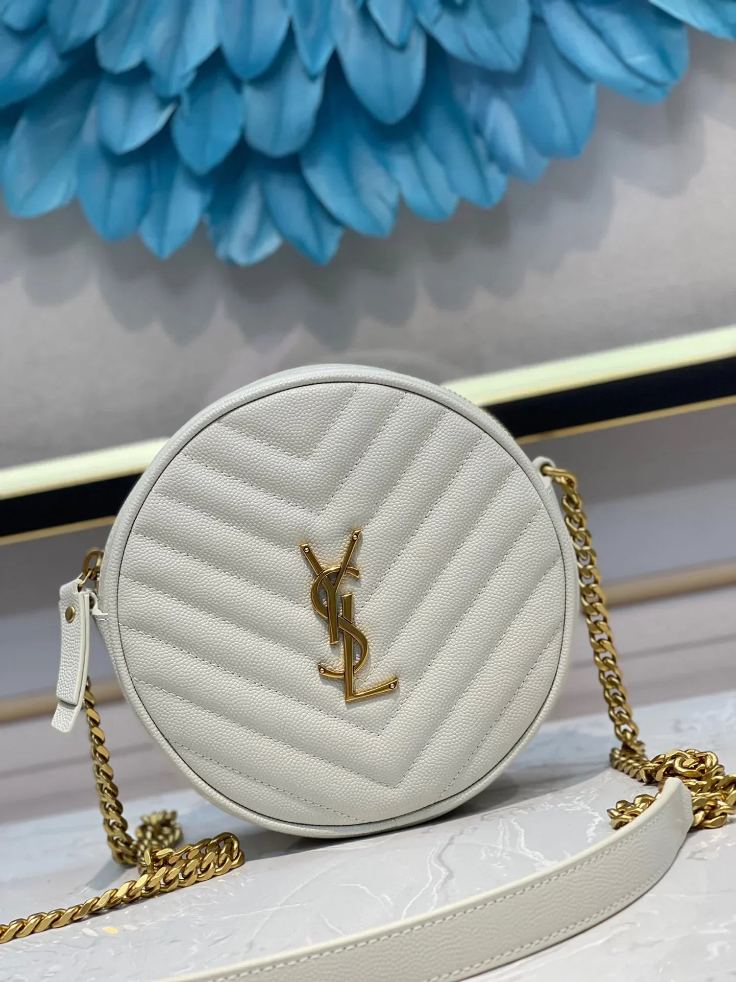 Saint Laurent