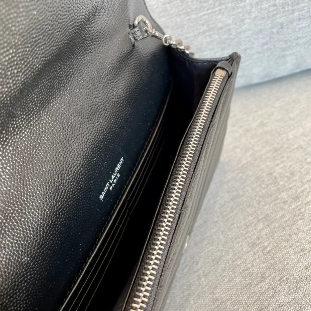 Saint Laurent