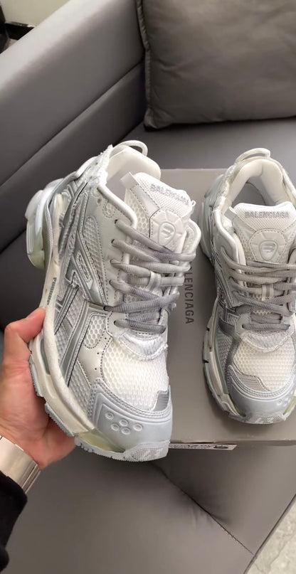BALENCIAG@ TRACK