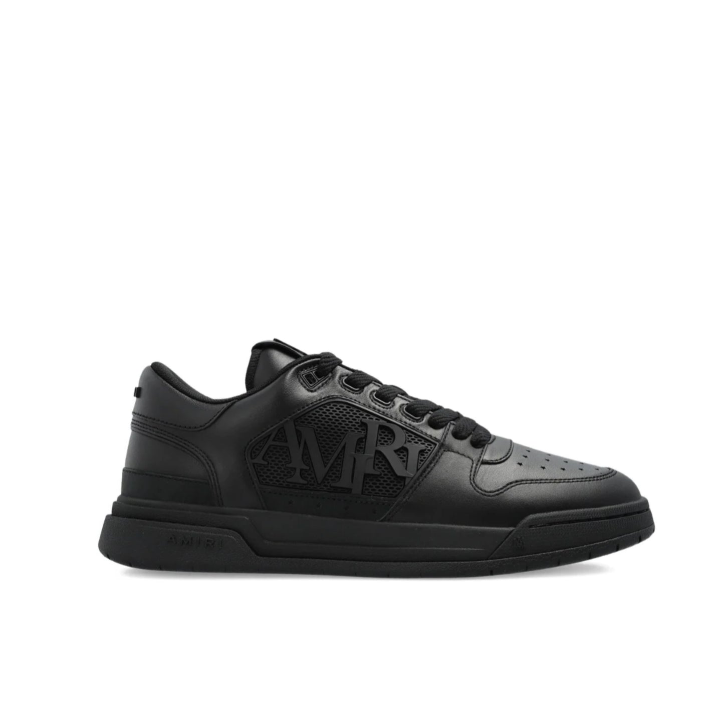 Amiri trainer