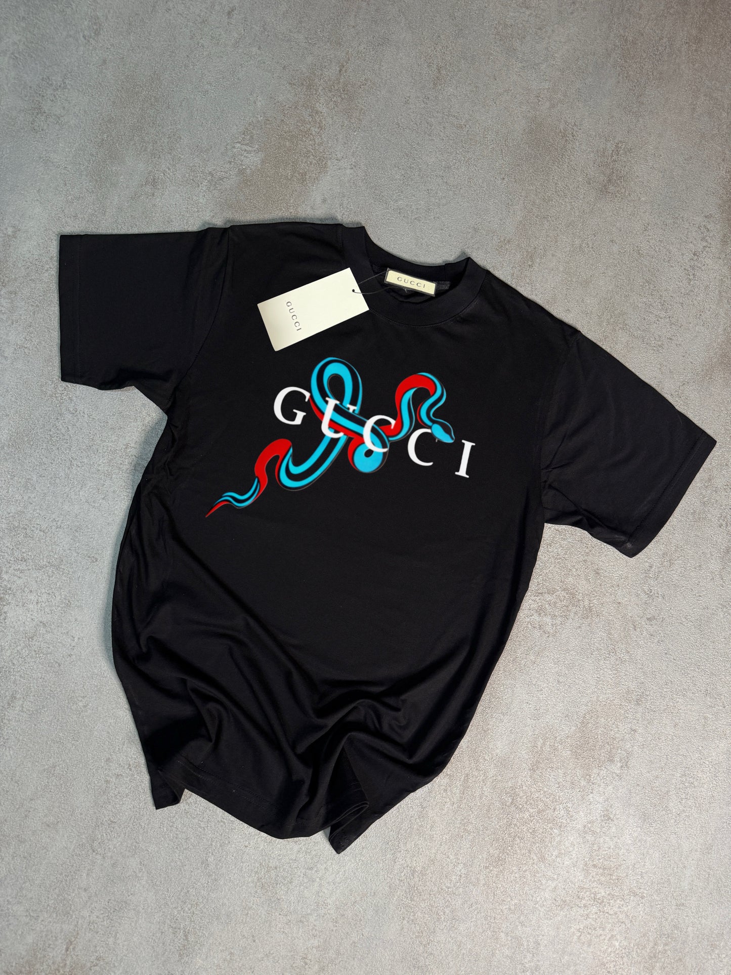 CAMISETA GUCCl