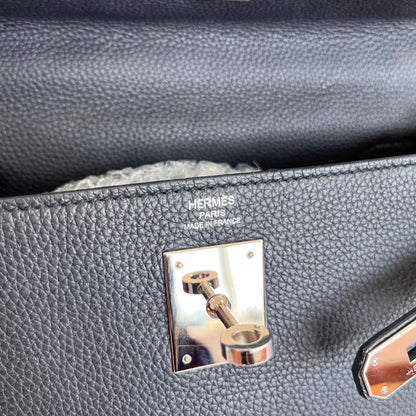 Hermès