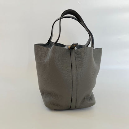 Hermès