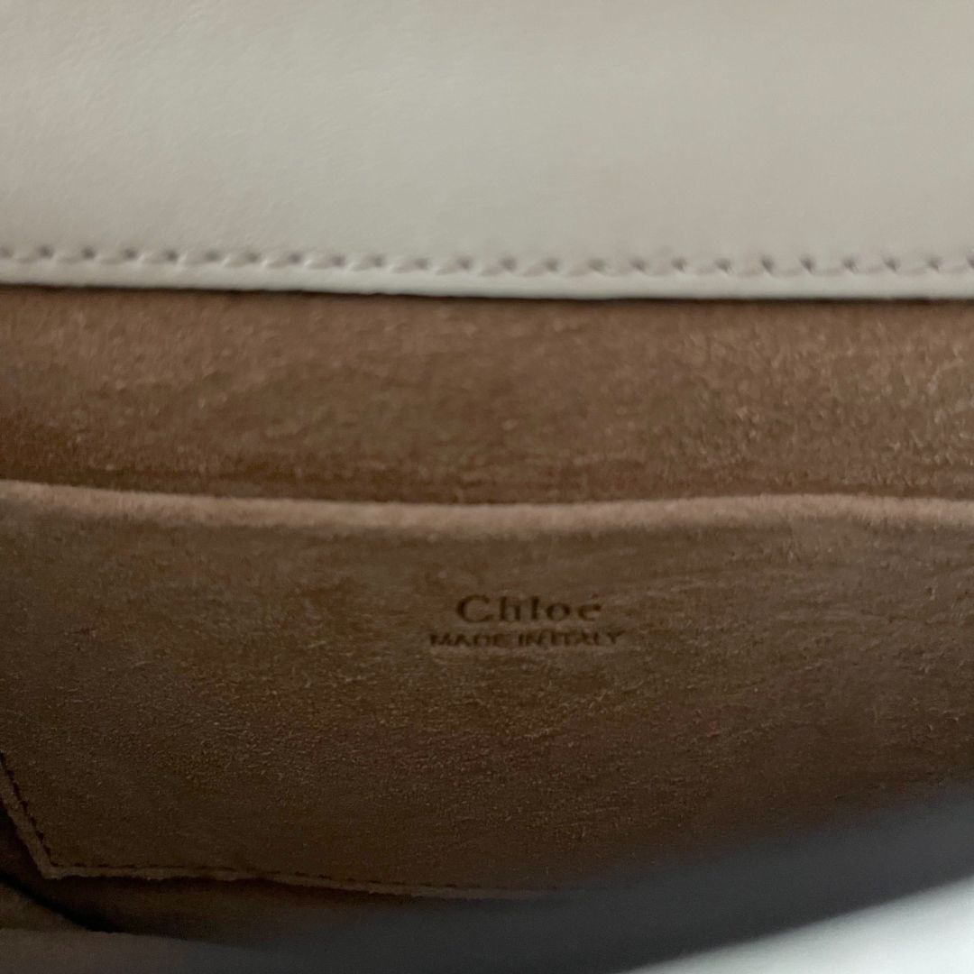 Chloé