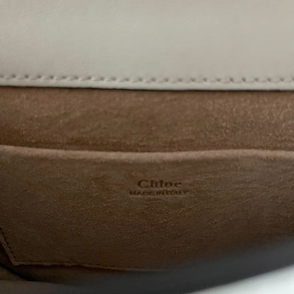 Chloé