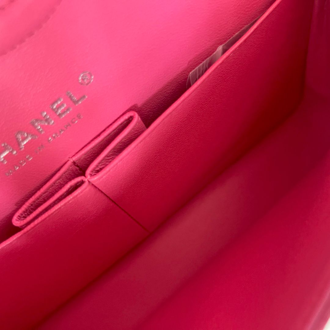 CHANEL