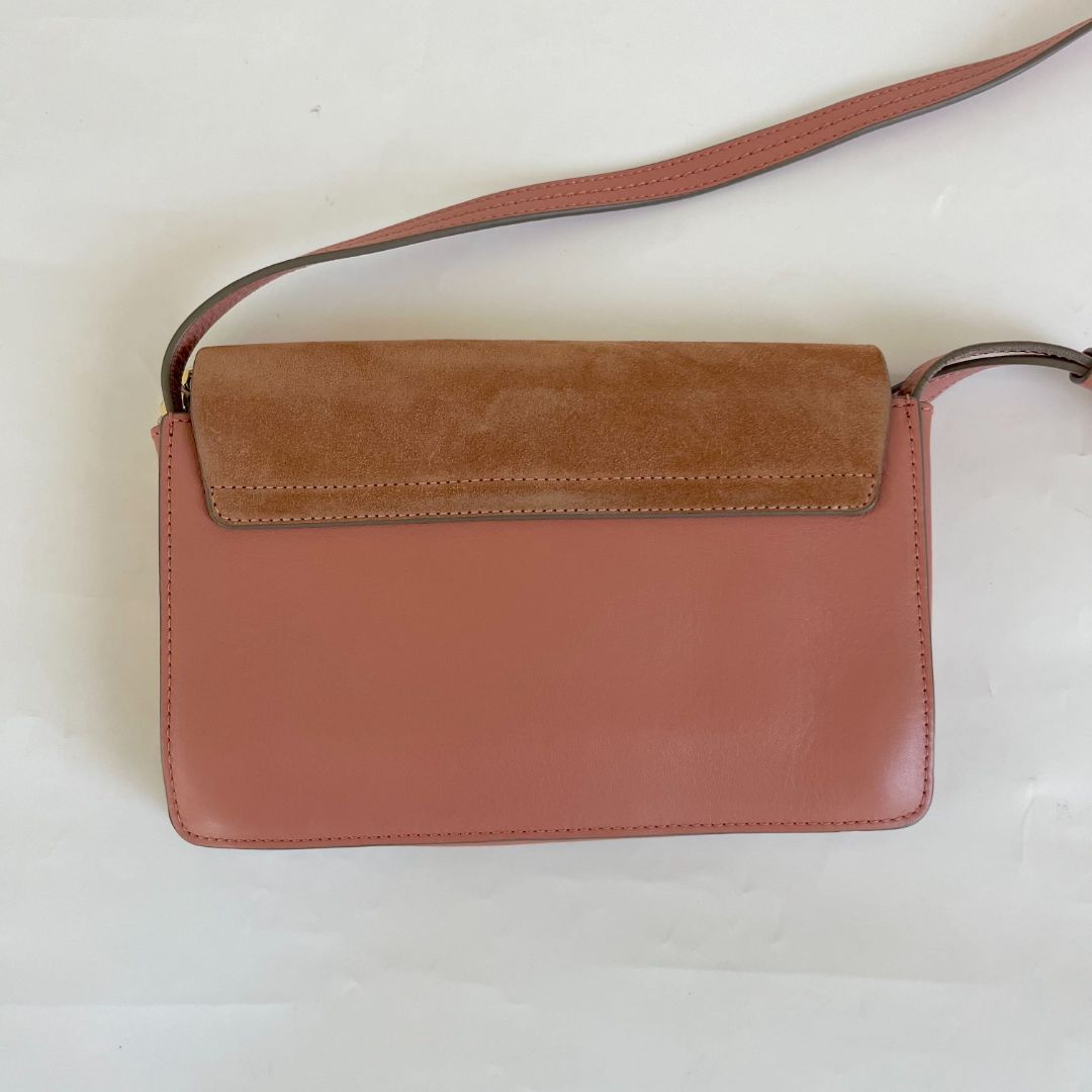 Chloé