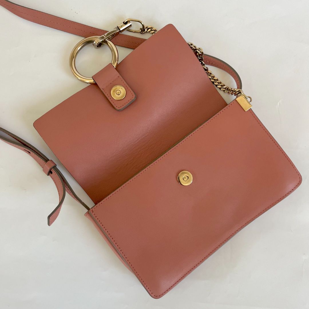 Chloé
