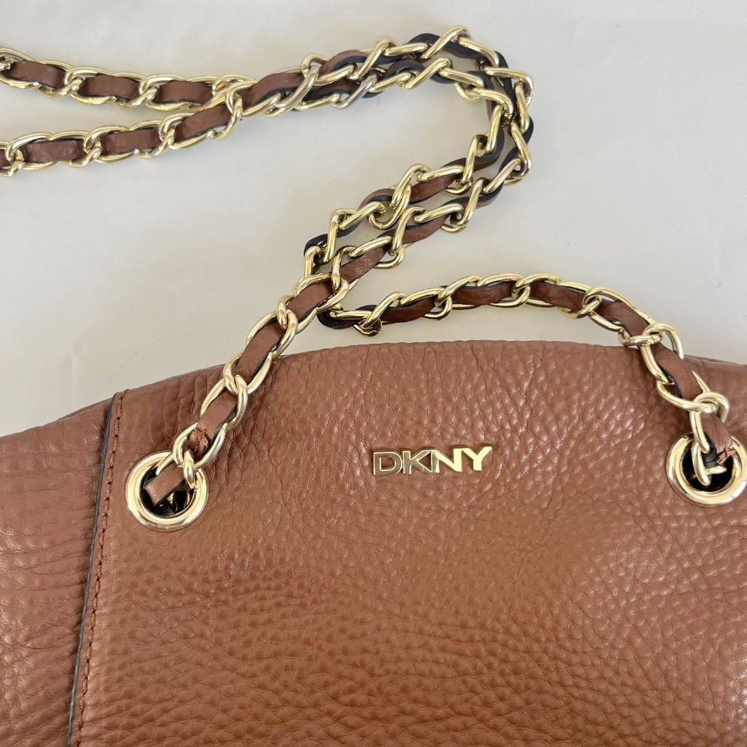 DKNY