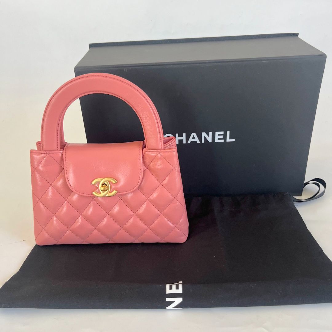 CHANEL