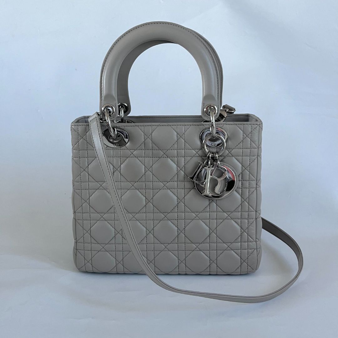 DIOR