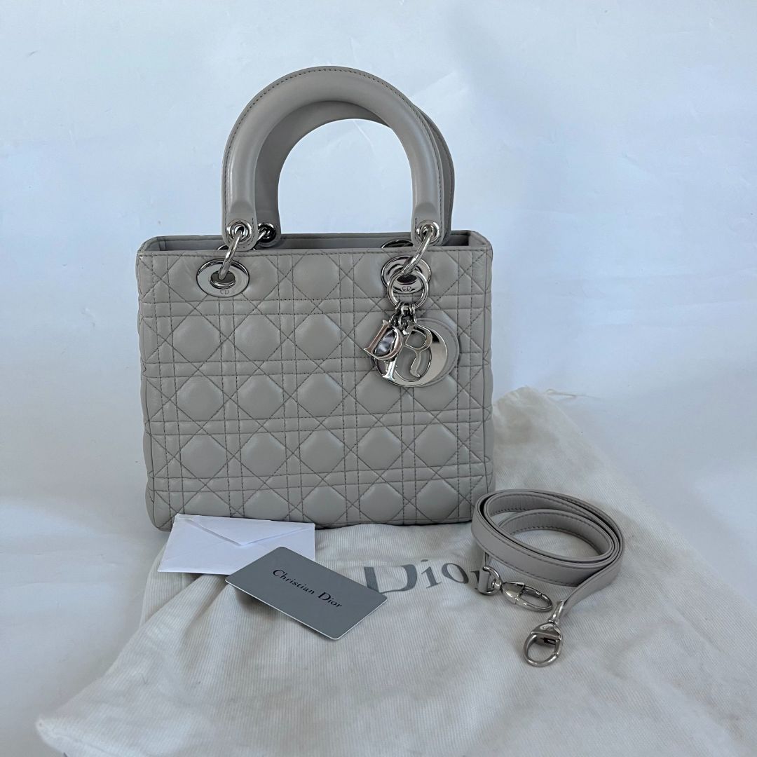 DIOR