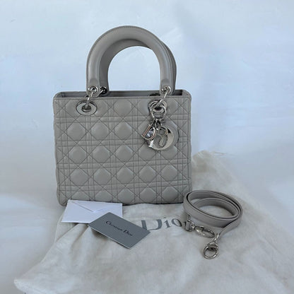 DIOR