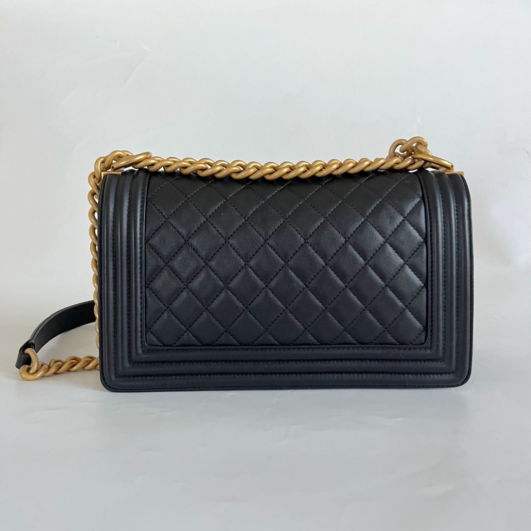 CHANEL