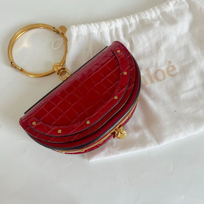 Chloé