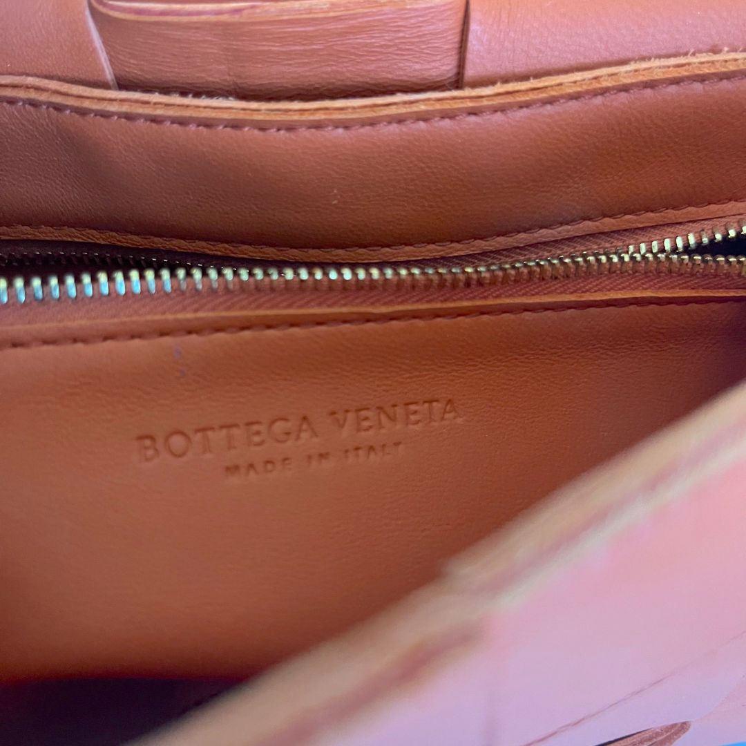 Bottega Veneta