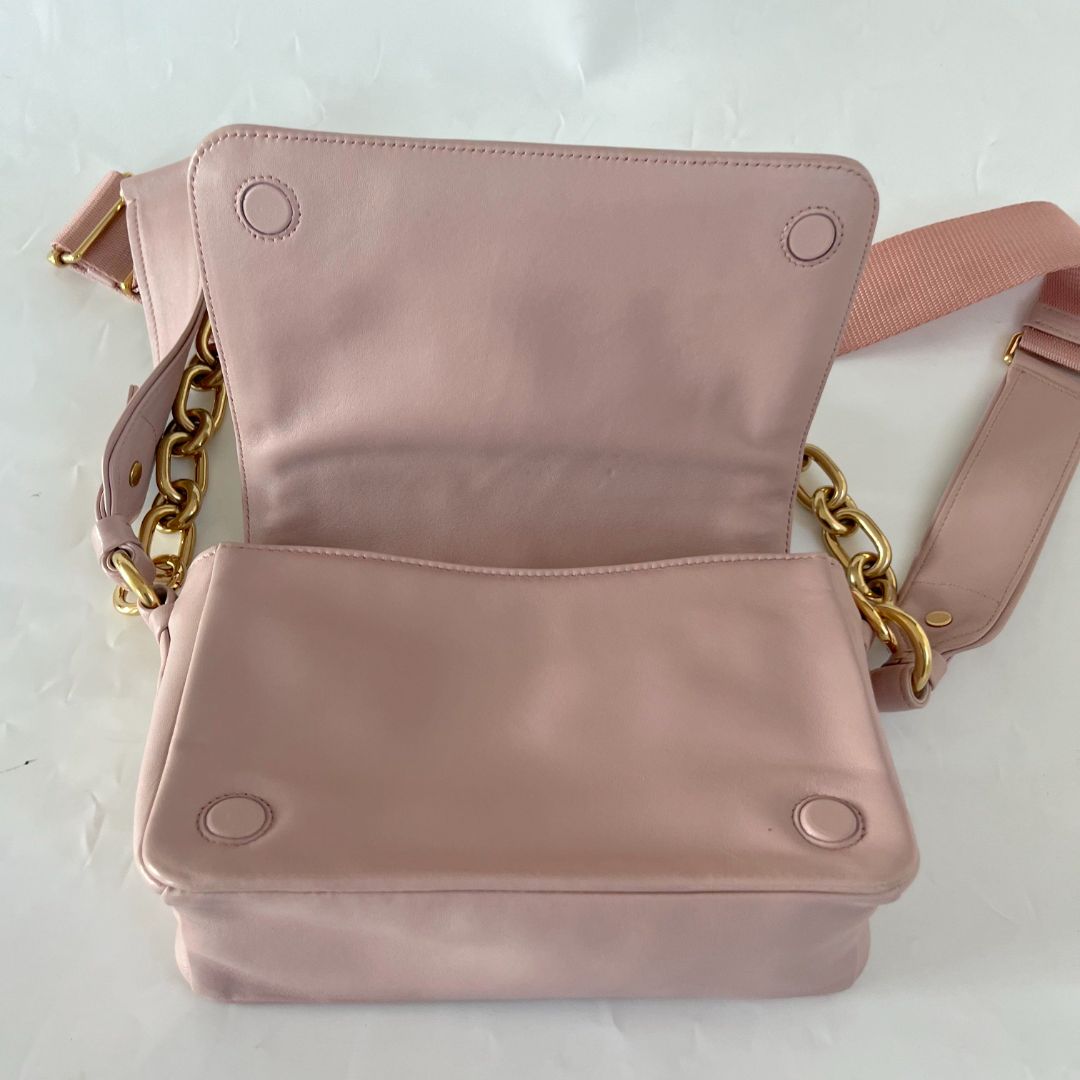 Miu Miu