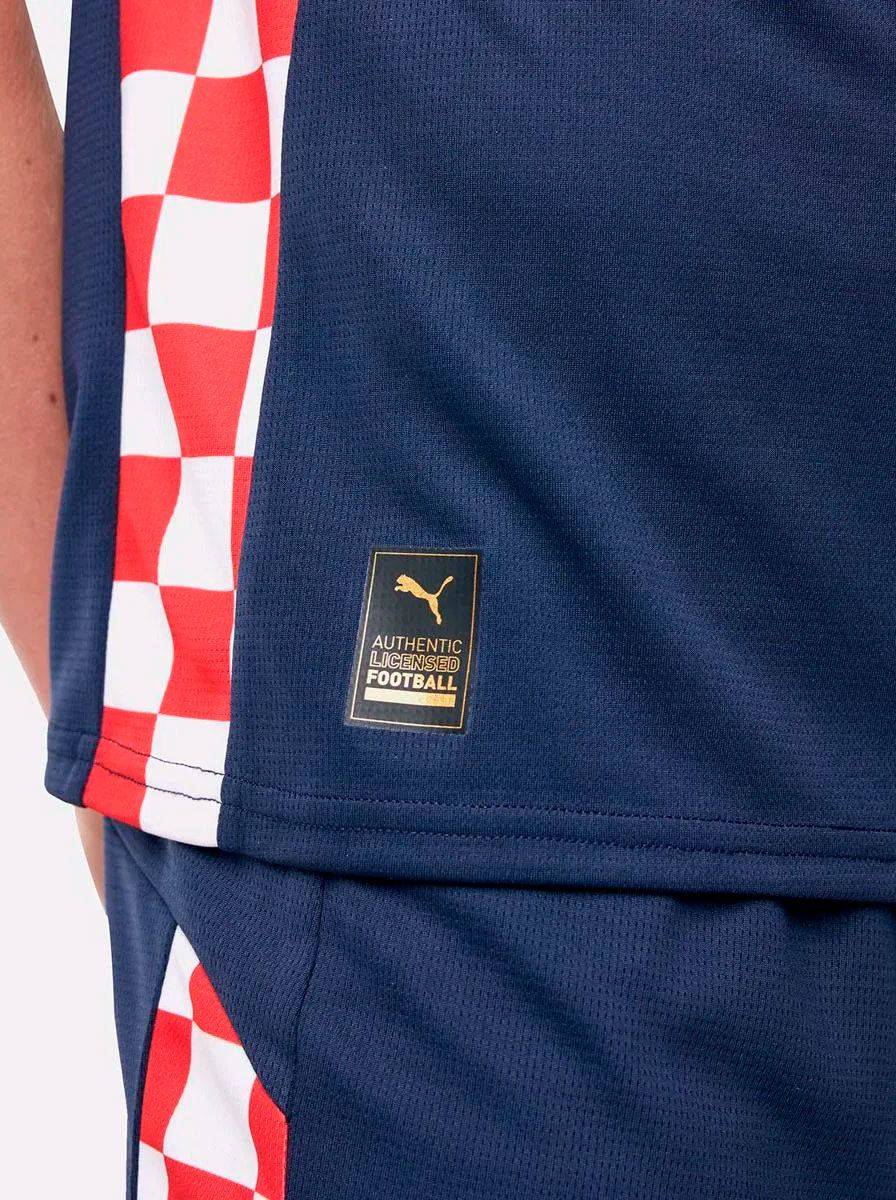 Kids Kit Away 25/26