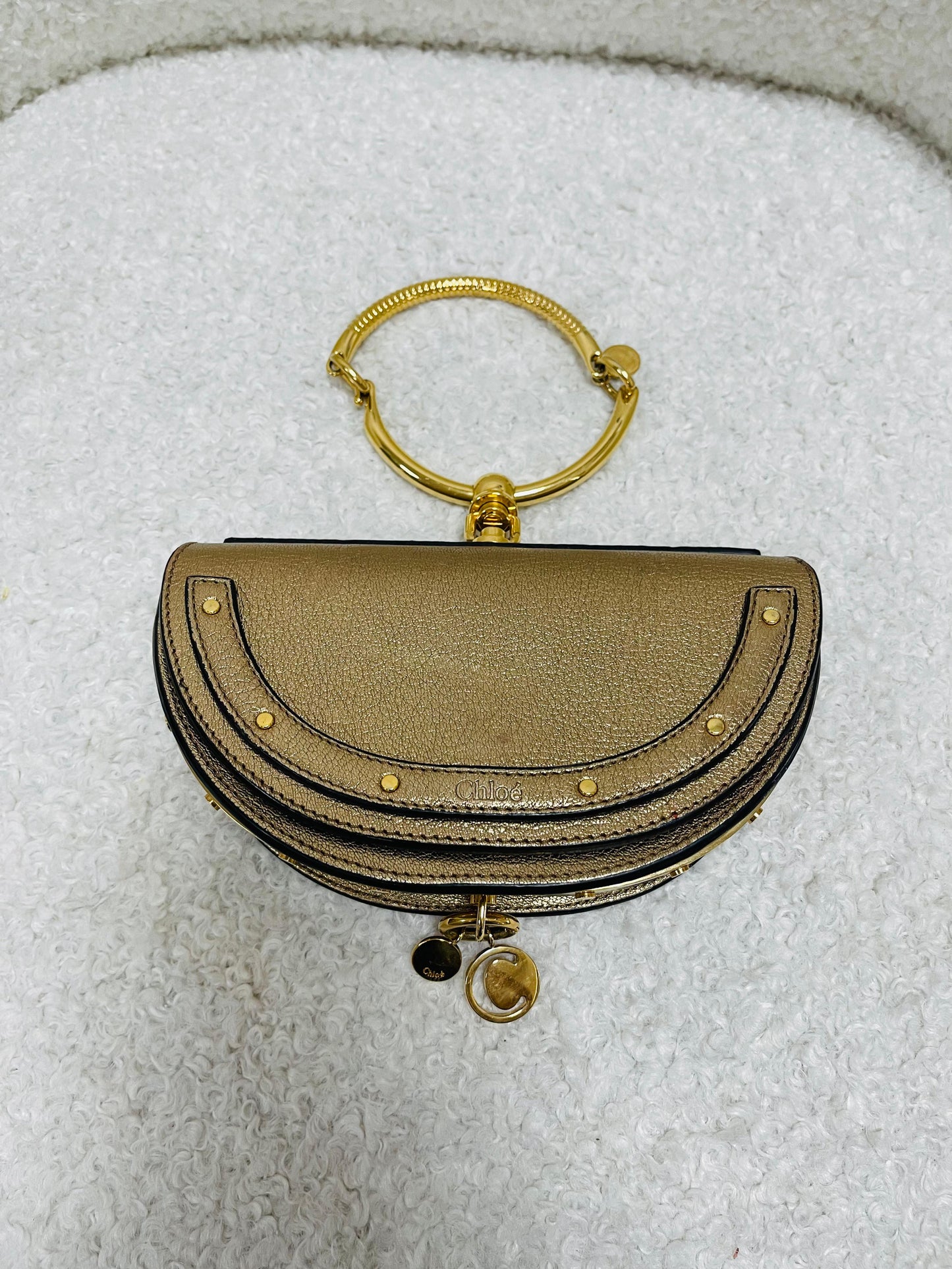 Chloé