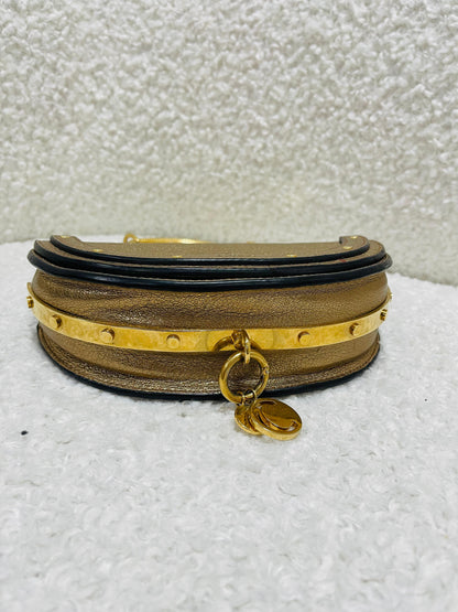 Chloé