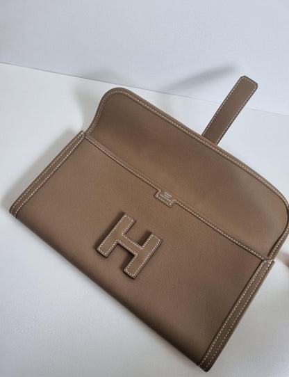 Hermès