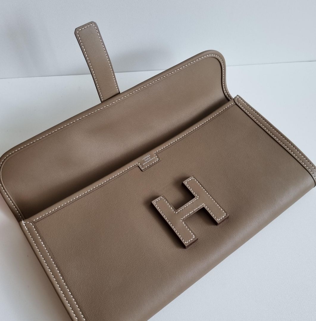 Hermès
