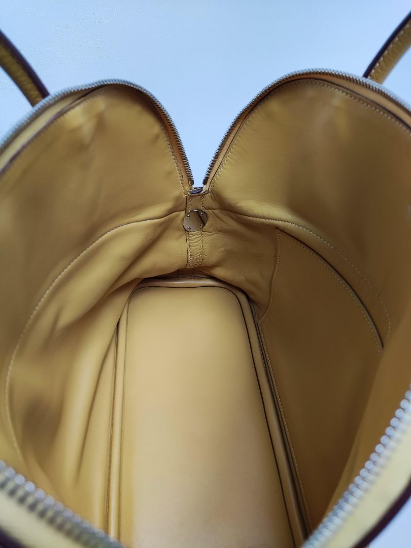 Hermès