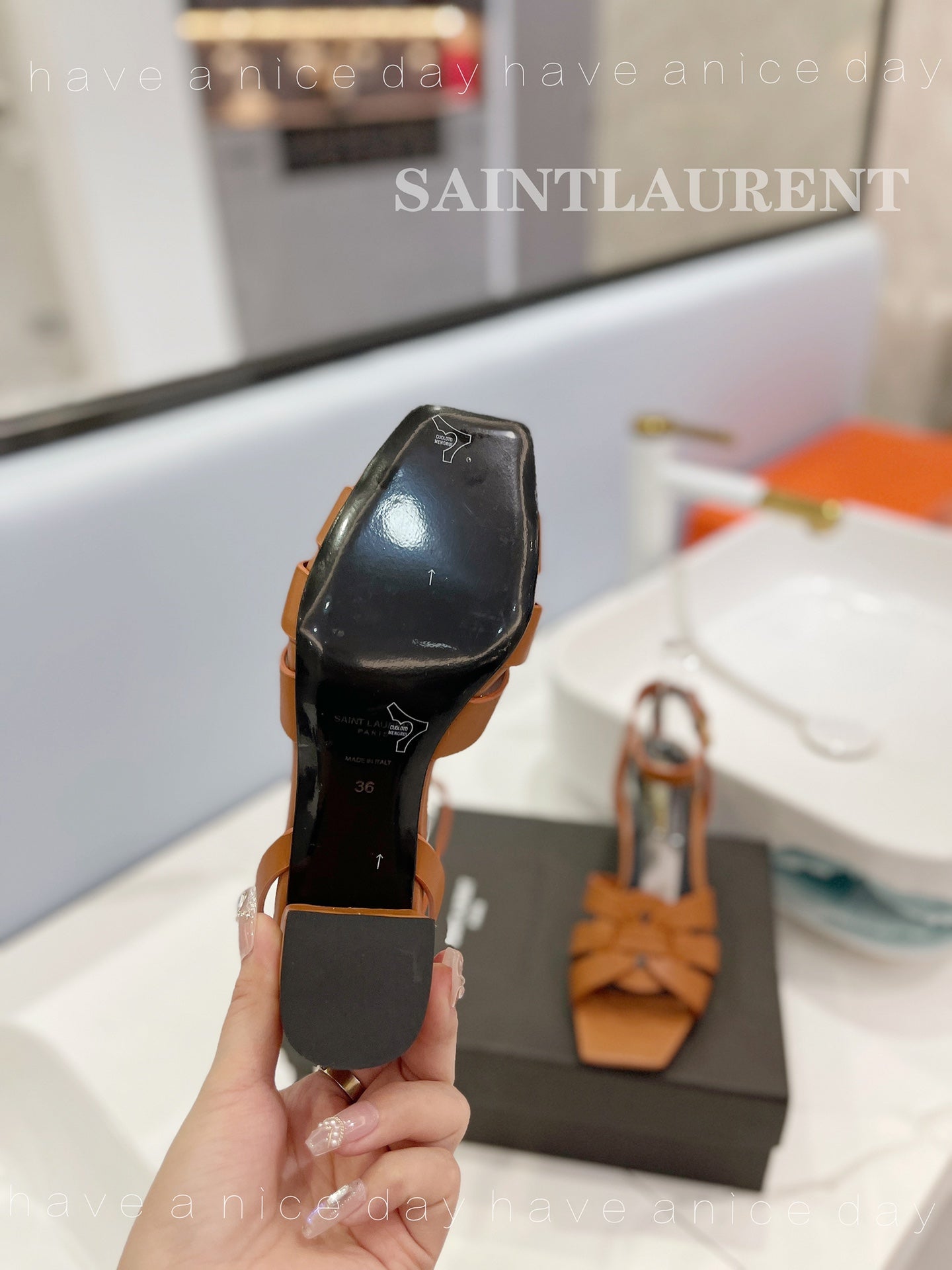 Saint Laurent