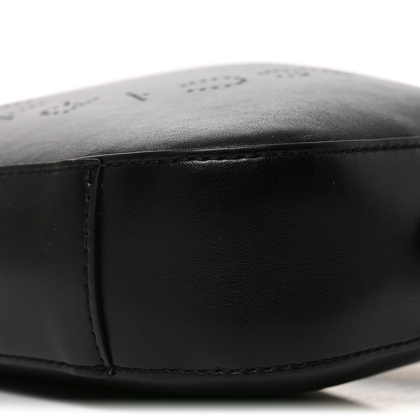 Eco Alter Nappa Perforated Logo Small Camera Black