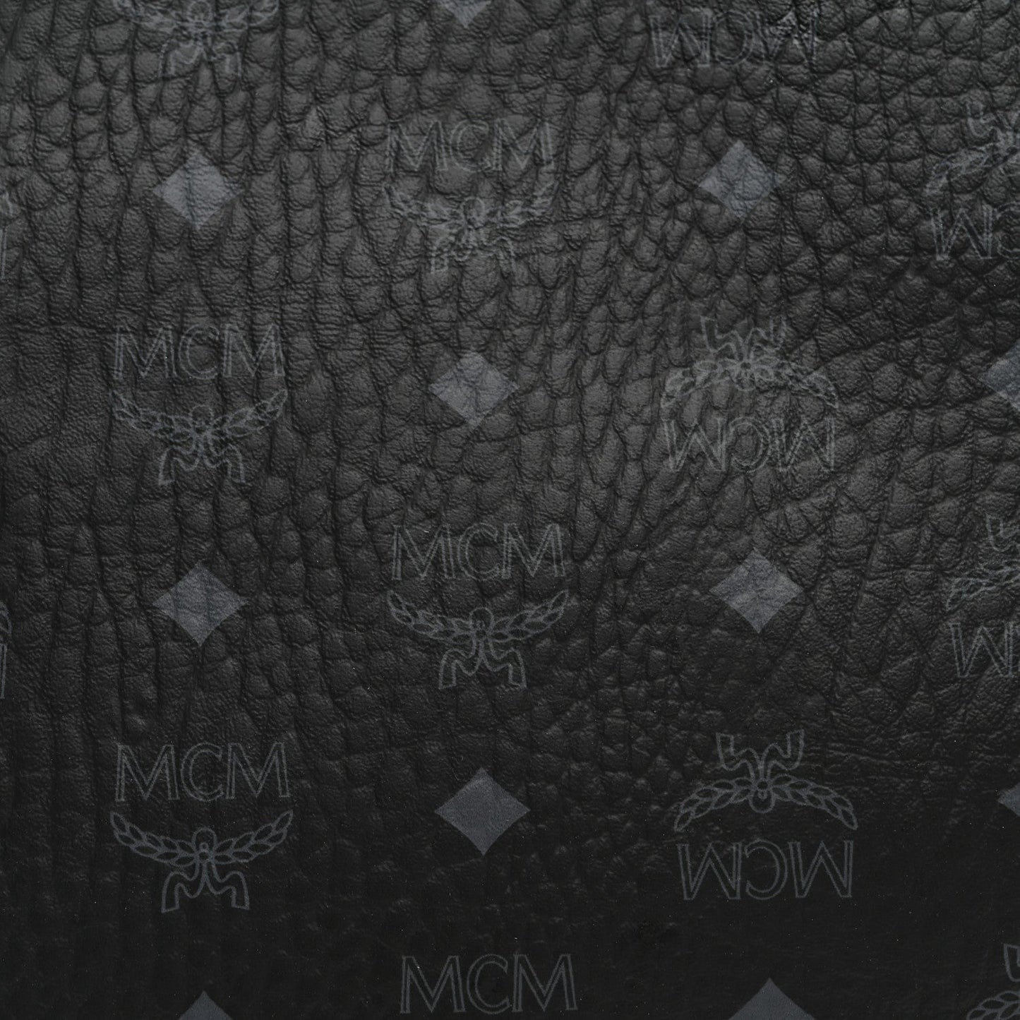 Visetos Medium Crossbody Pouch Black