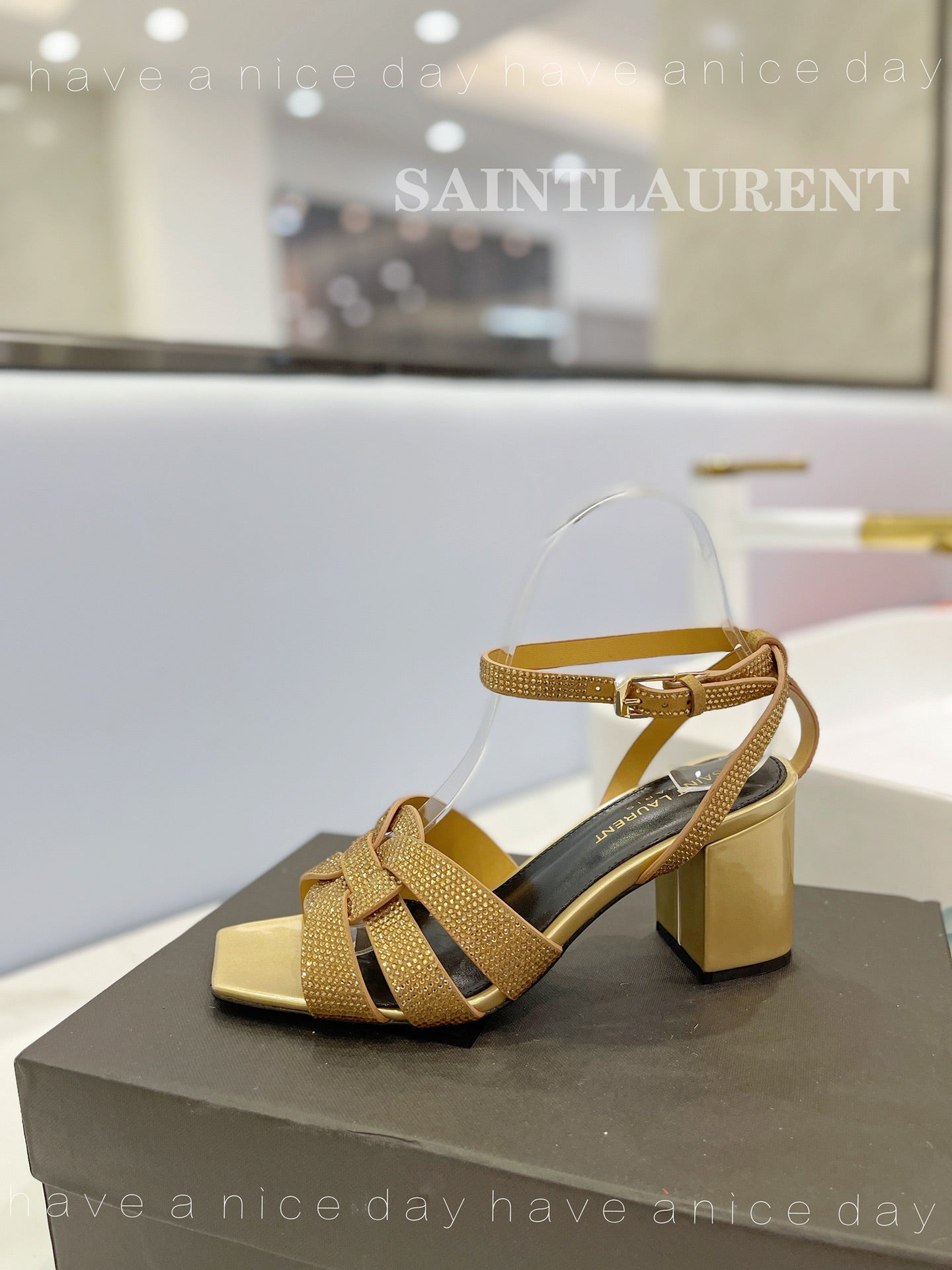 Saint Laurent