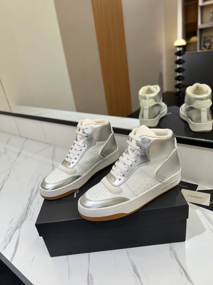 Saint Laurent