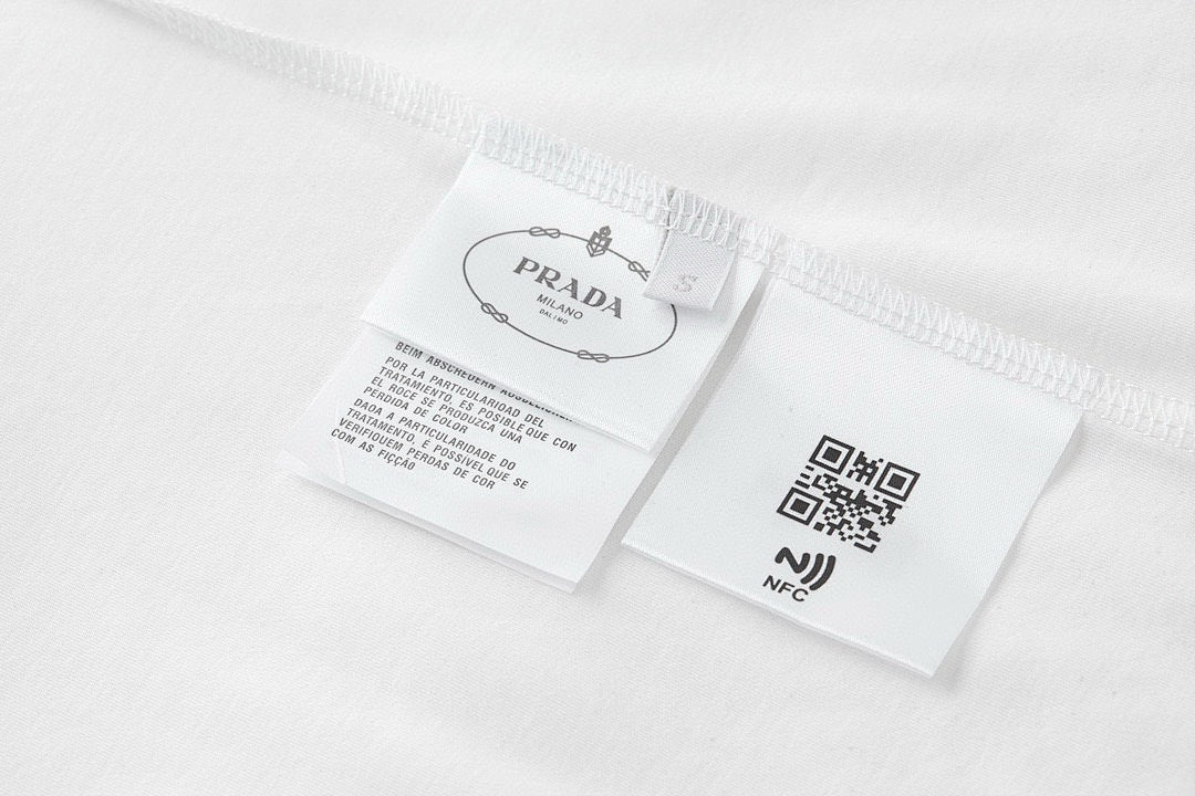 CAMISETA PRADA - 522