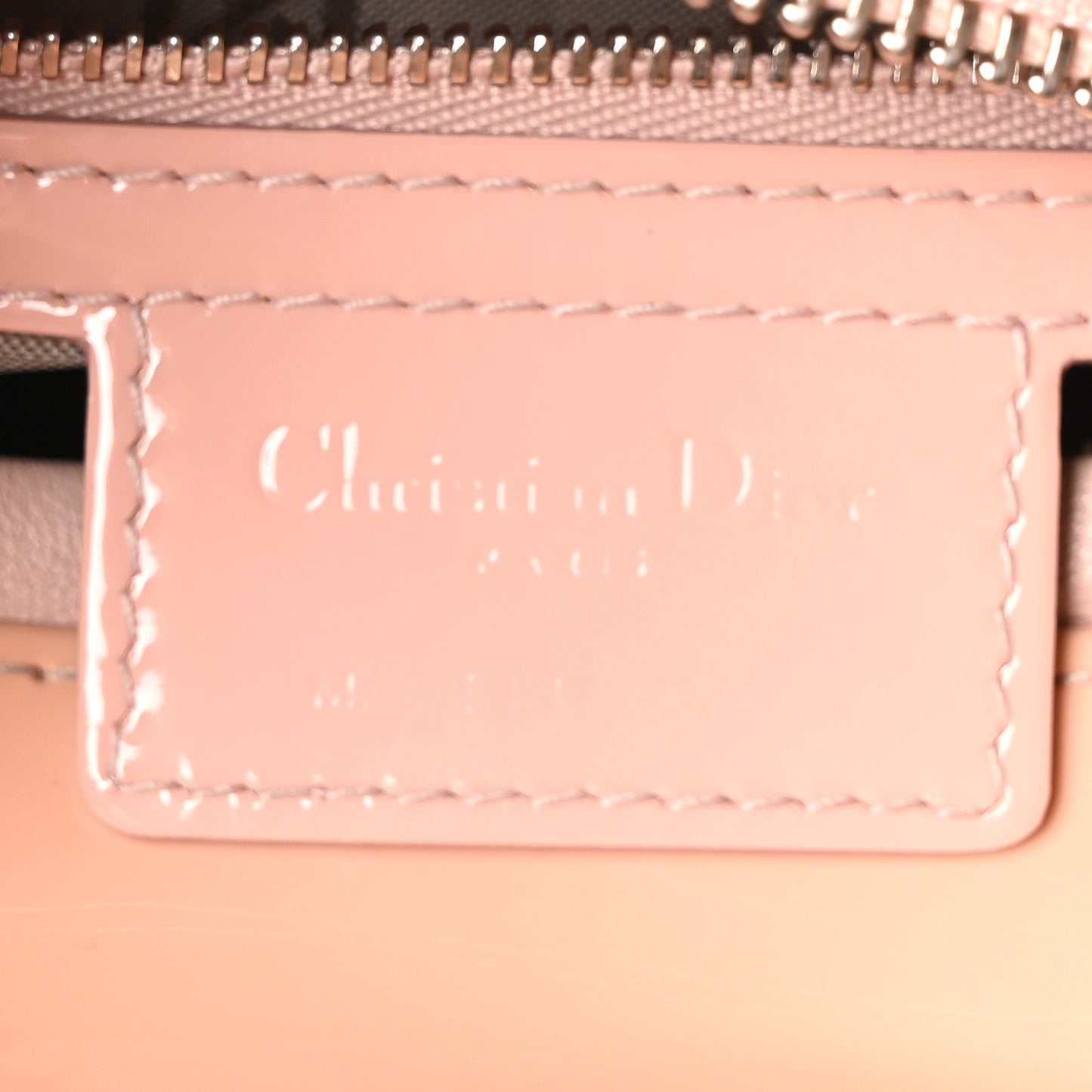 DIOR