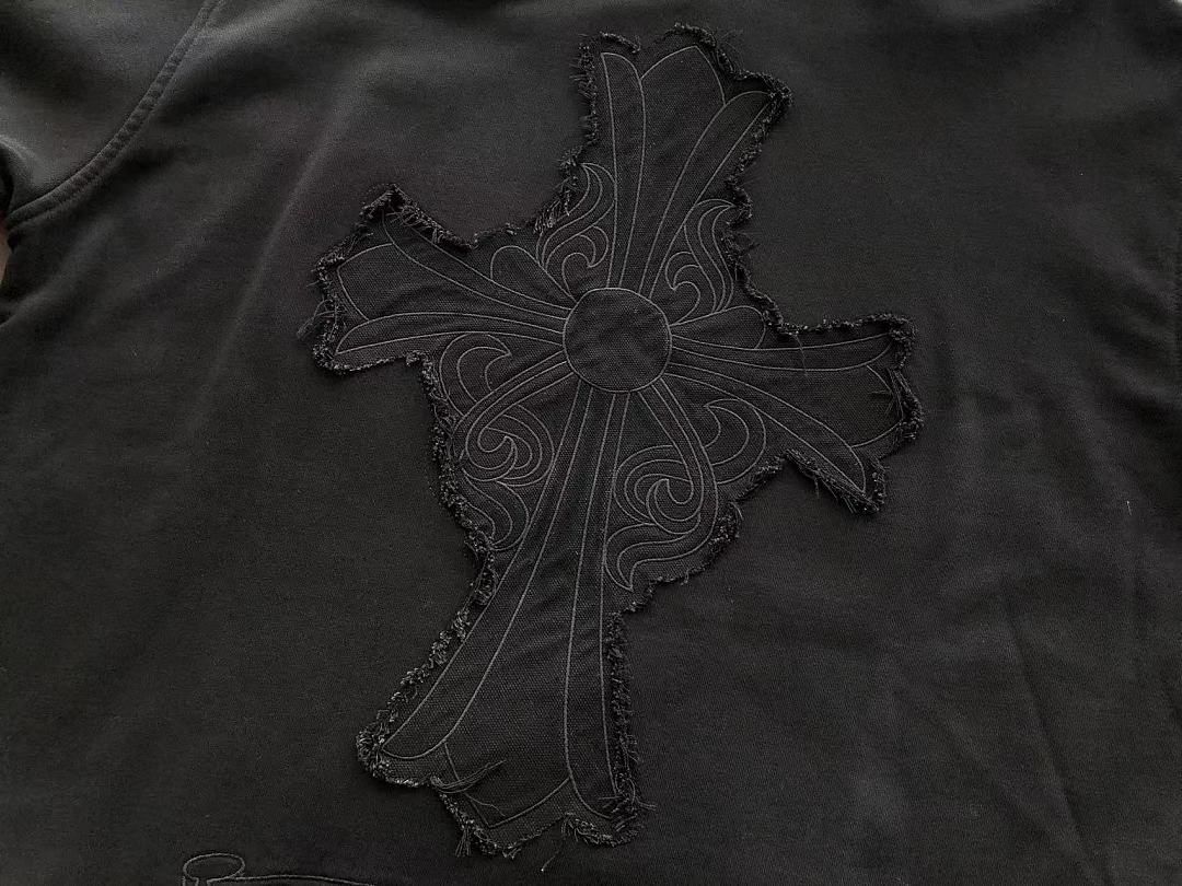 CH🔥OM🔥 HE🔥RTS HOODIE